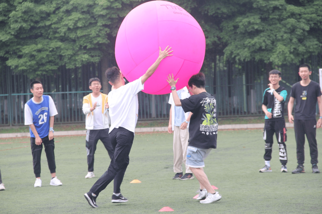 立人行 | 立人班：趣味拓展运动“Kin-Ball”