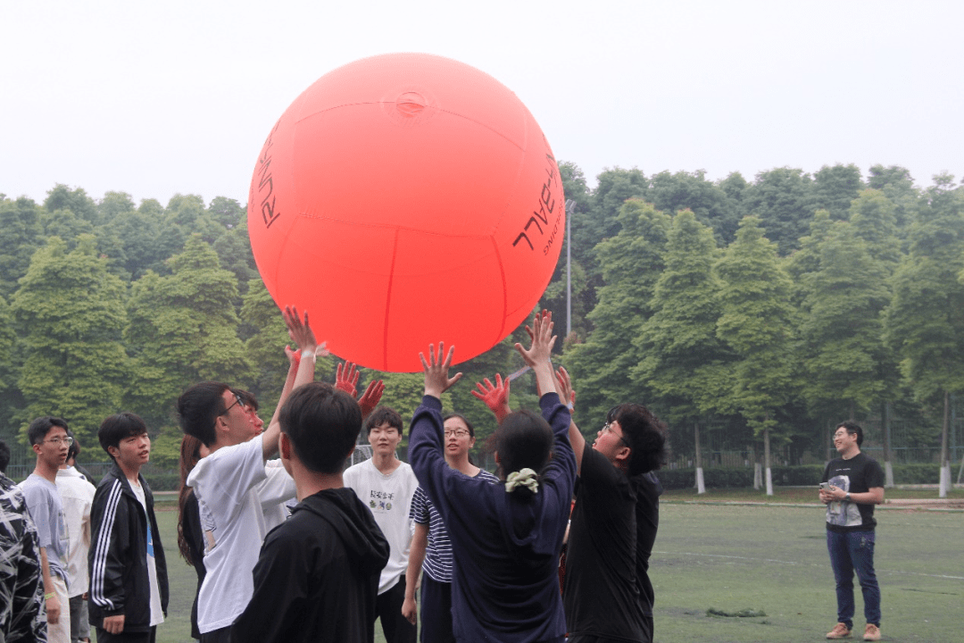 立人行 | 立人班：趣味拓展运动“Kin-Ball”