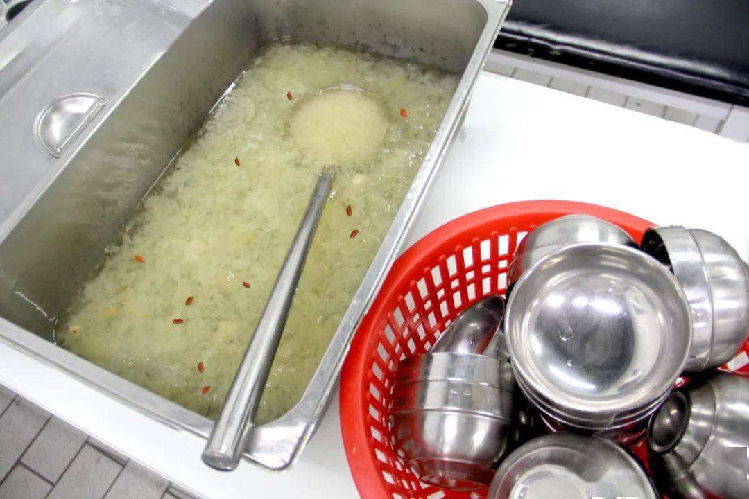 炎炎夏日送清凉，丝丝关怀暖人心 | 泰州信宝行