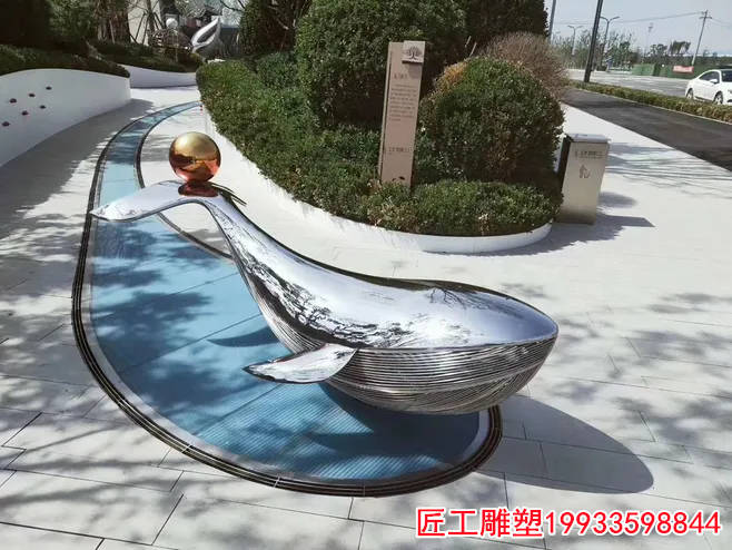 不锈钢鲸鱼雕塑 镜面不锈钢鲸鱼雕塑
