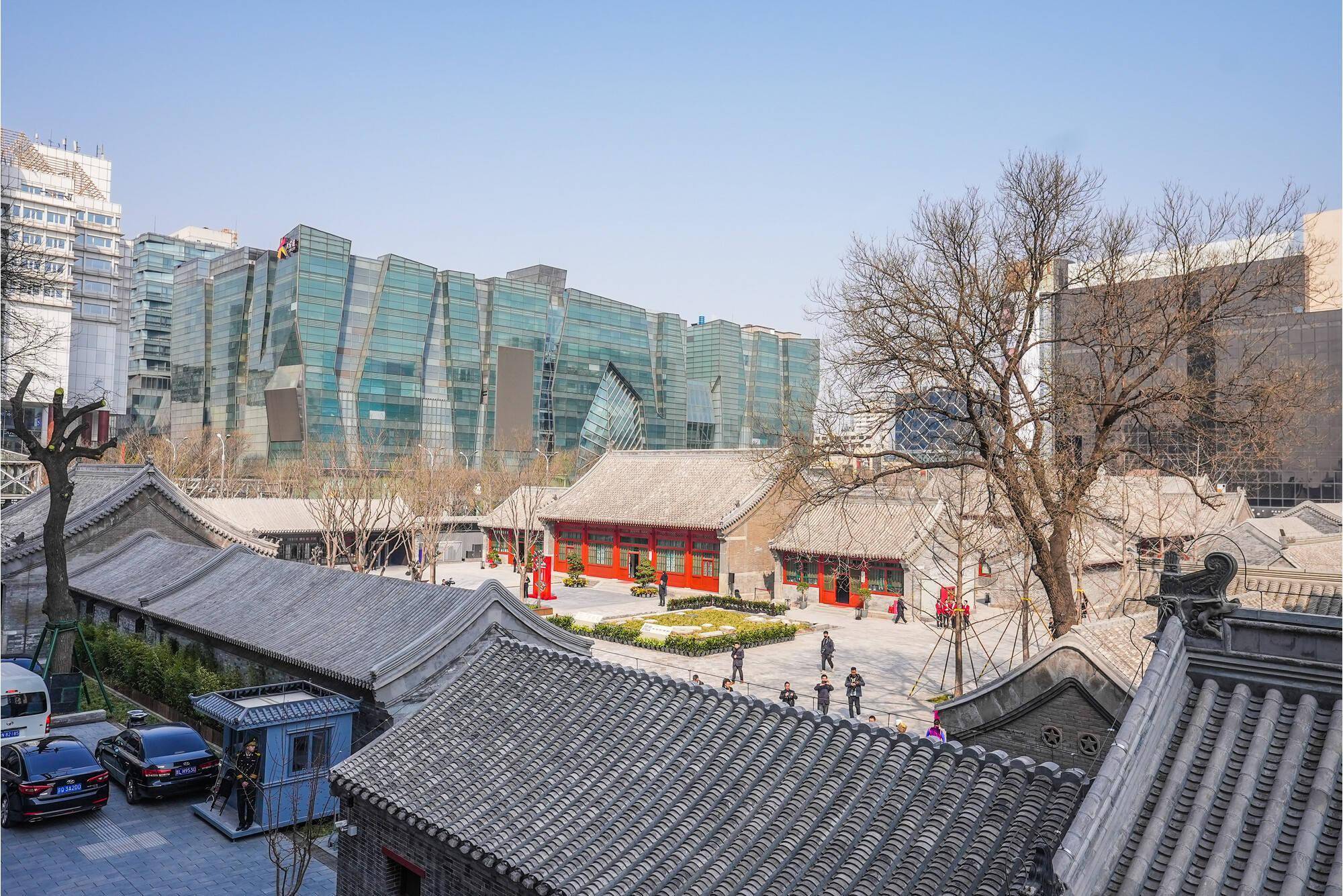 1923年，李大钊、邓中夏、赵世炎等经常到蒙专向青年学生宣传马列主义—— 蒙藏学校：蒙古族第一个党支部诞生的地方