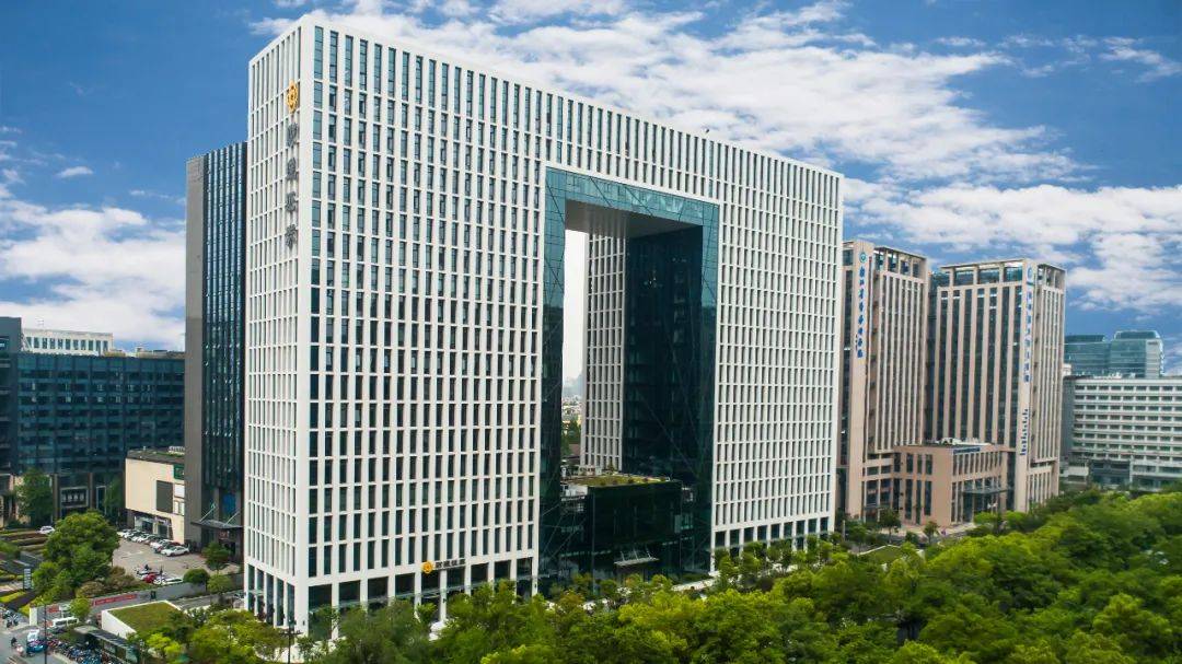 净利大增两倍多！这家券商一季报抢眼，去年投行过会夺全省第一！多项业务逆市增长