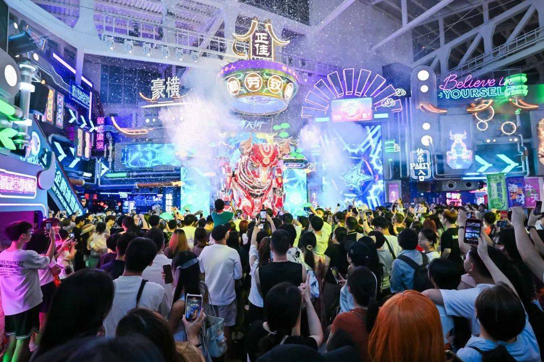 连续四年破万亿！广州，旺！