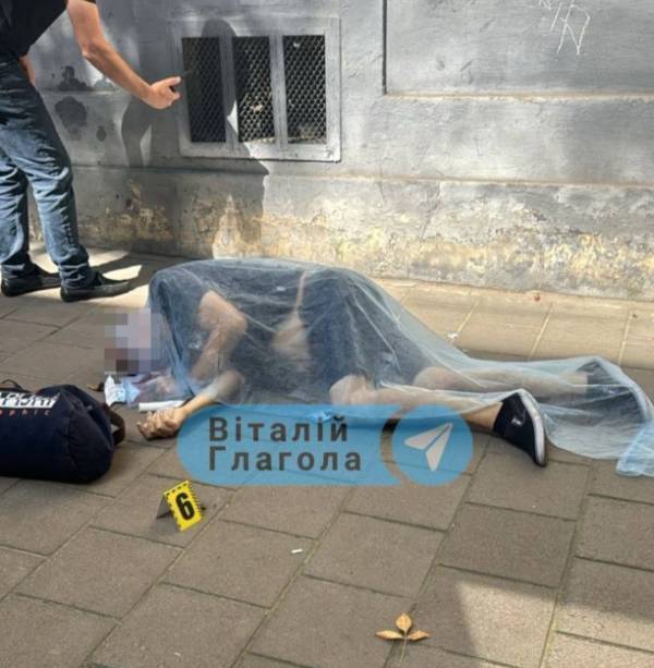 杀害乌前议长嫌疑人:我不是俄罗斯特工,只想去找儿子遗体