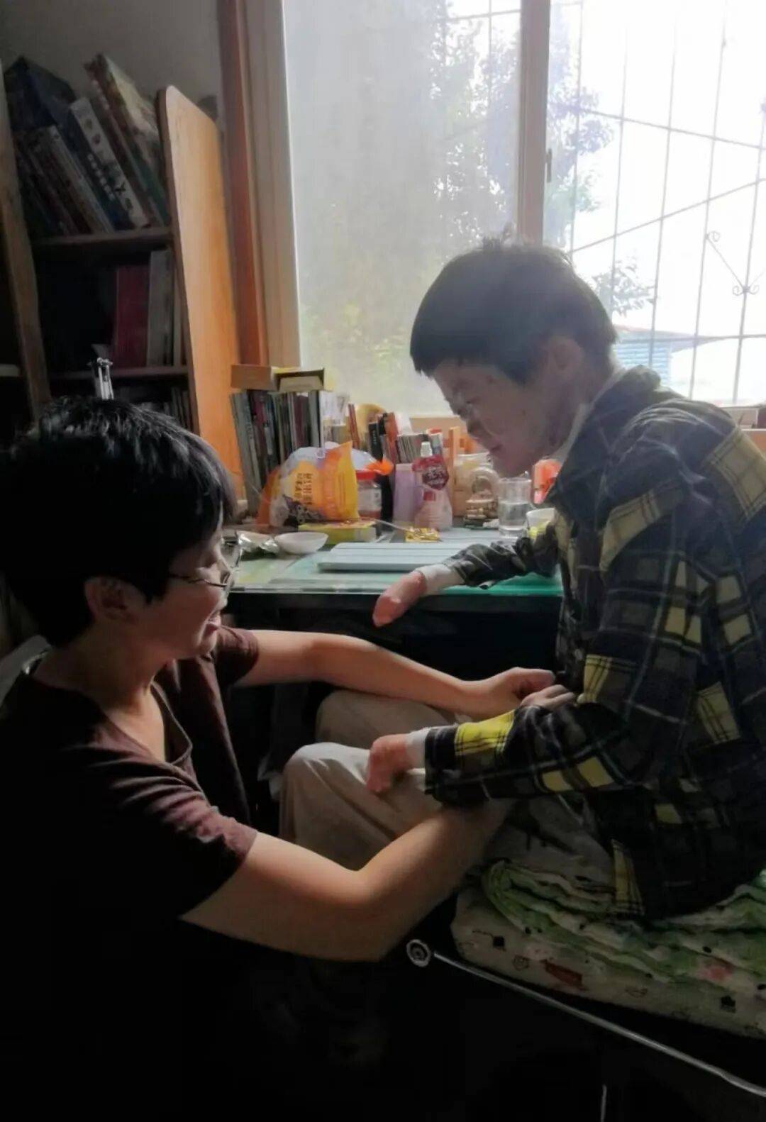 医生断言“活不过2岁”的郑州罕见病女孩，24岁“带伤出征”，开启西藏之行