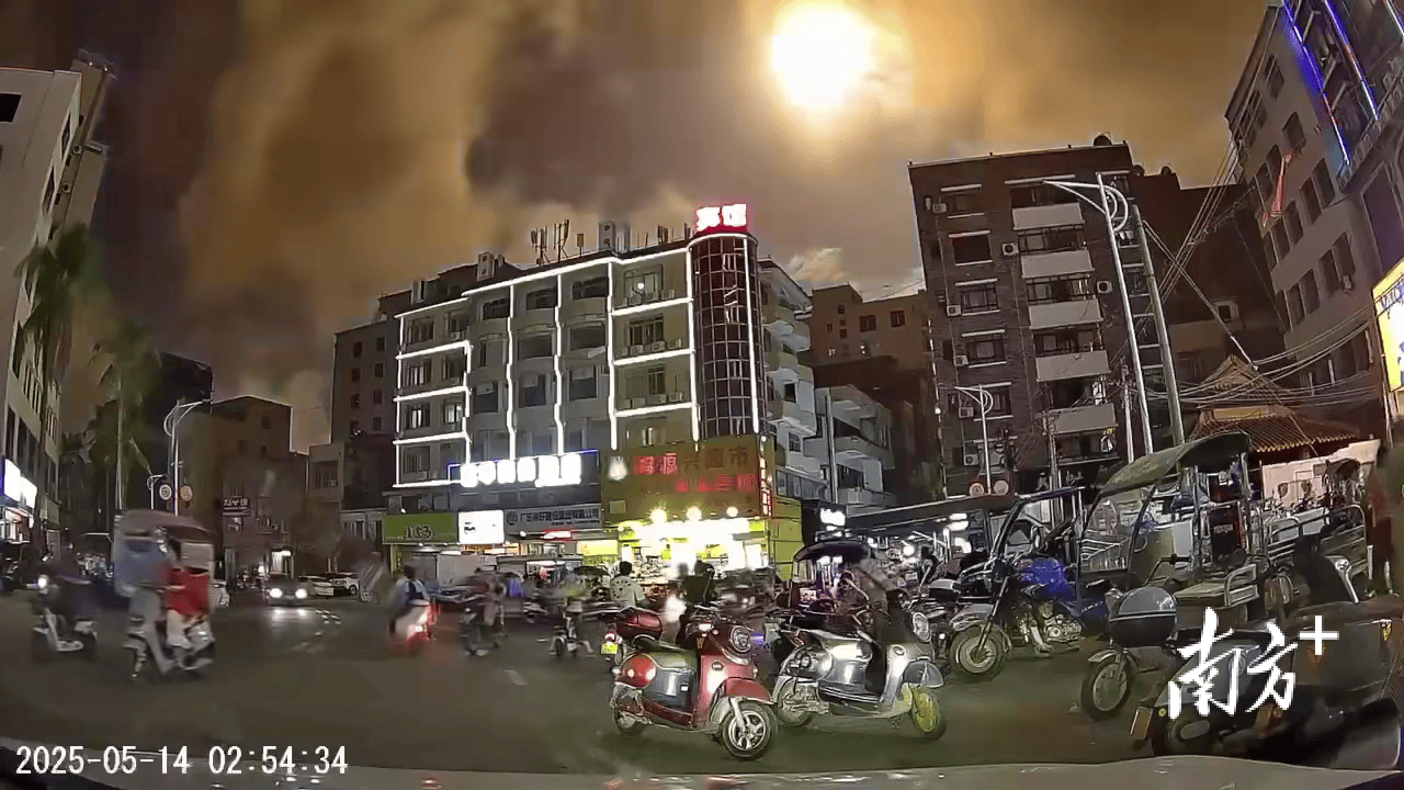 423公斤陨石在茂名电白挖出,系国内目击降落第二大单体陨石