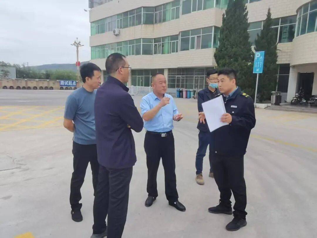 秦安县安委办开展“两节”前安全生产大检查筑牢节日安全防线