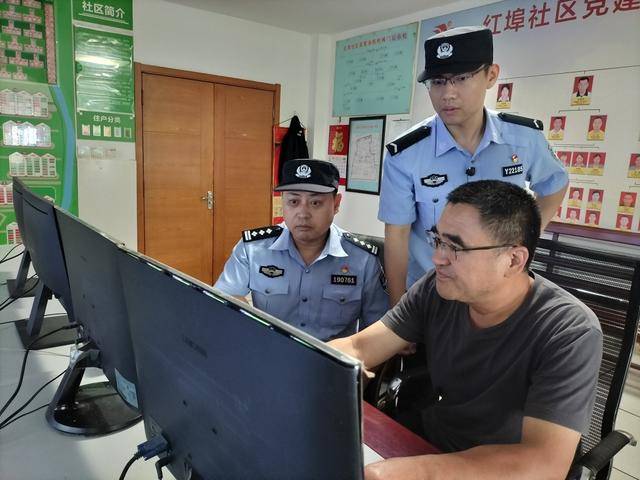 假期我在岗|警营师徒记① 警营“80后师傅”和“00后徒弟”,双节在岗守护万家灯火