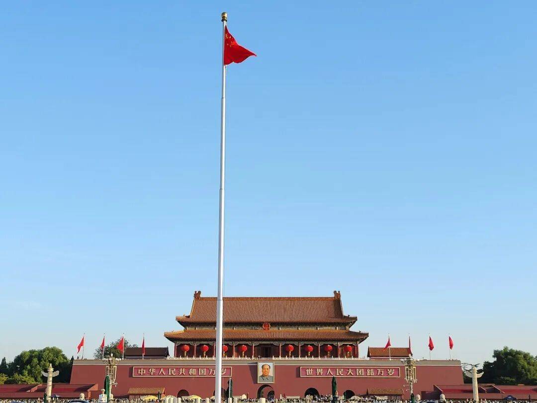 月满华诞,双节同辉