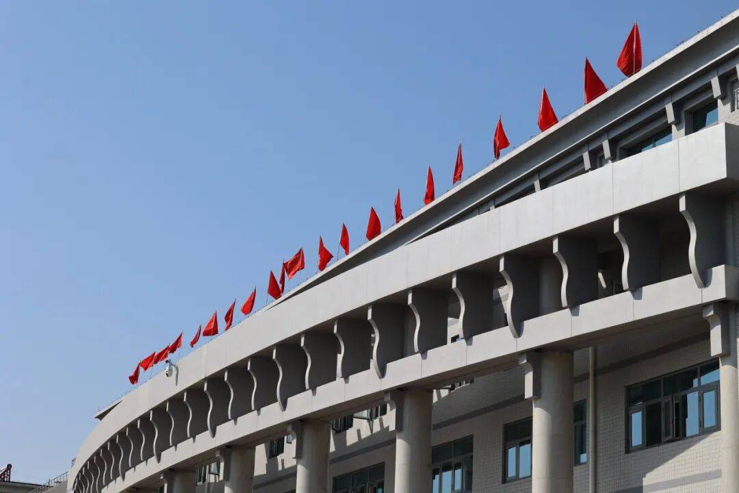 月满华诞,双节同辉