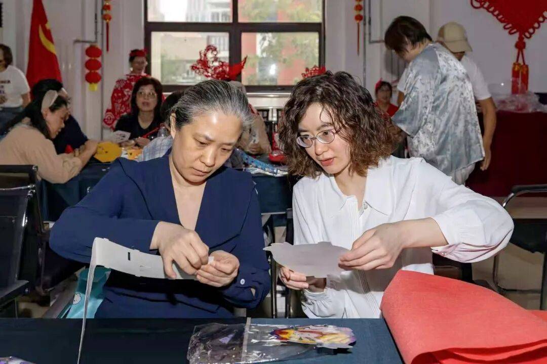 月圆中秋 情系两岸——各区组织丰富多彩活动与台胞共迎中秋