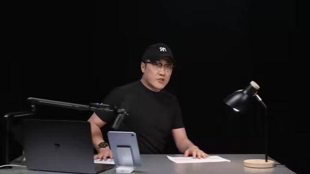 王自如曝格力高管工资7位数，再回应“不看工资条”