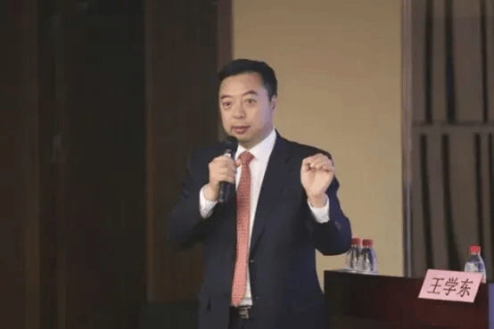 中纪委发布8人被查,有“内鬼”主动投案