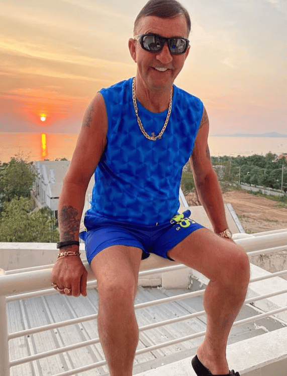 英国男子土耳其车祸去世,女儿称治疗期间医院威胁他们捐出父亲一器官