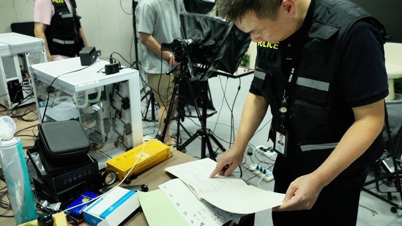 南京警方破获特大封建迷信诈骗案:92名嫌疑人落网,1400余名群众受骗