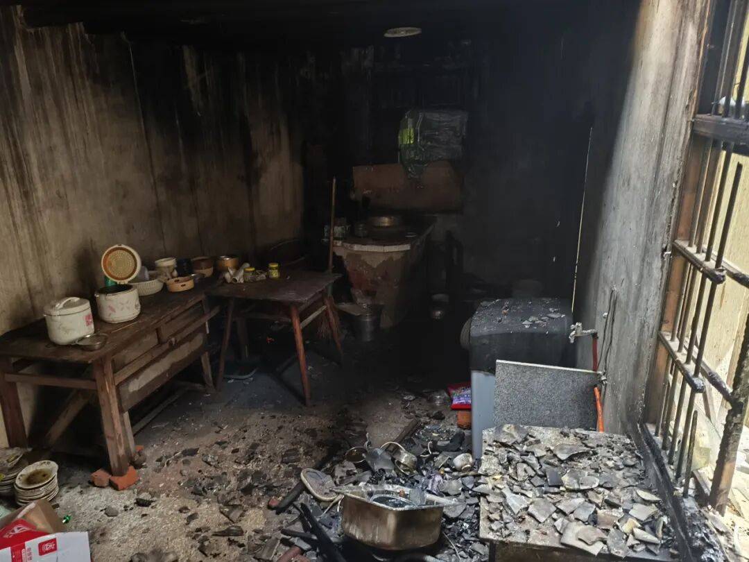 请告诉家里的老人,这些“方便”咱不能图!