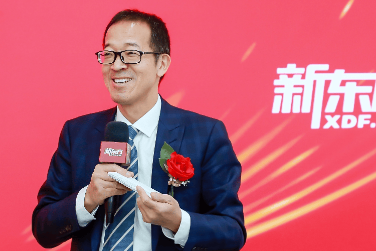 不是俞敏洪“南极来信”登味足,而是时代情绪变了