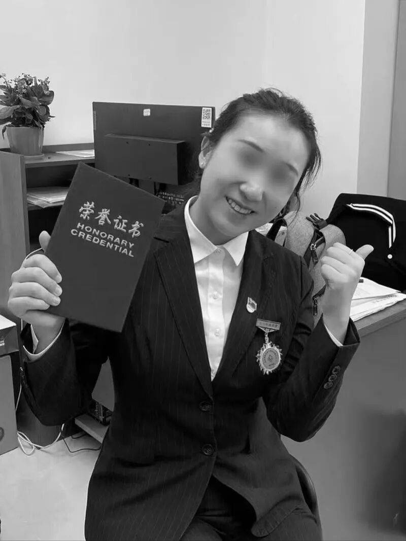 “28岁女律师被砸中身亡案”民事案件将再开庭！抛砖男已被执行死刑