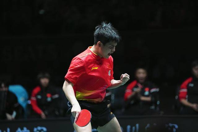 国乒夺冠后说得最多的一句话是:“冠军属于整个中国乒乓球队”