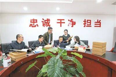 出台《调查新型腐败和隐性腐败问题证据指引》,有效应对腐败问题翻新变异