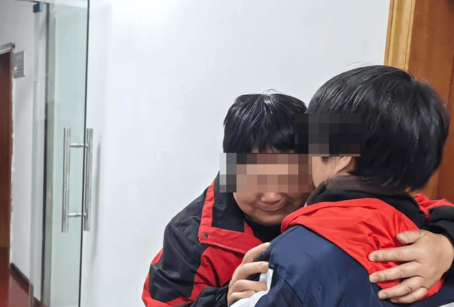 四川女子20岁时在河北失踪，18年后找回 父亲：她17岁患病，现仍不知其经历丨红星寻人